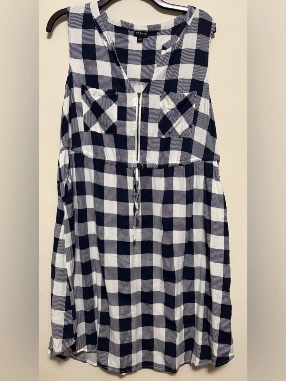 Torrid dress size 1 EUC - Picture 1 of 3